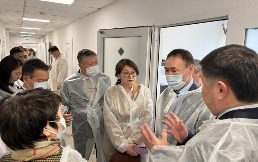 Депутаты маслихата Астаны посетили Управление административной полиции ДП столицы